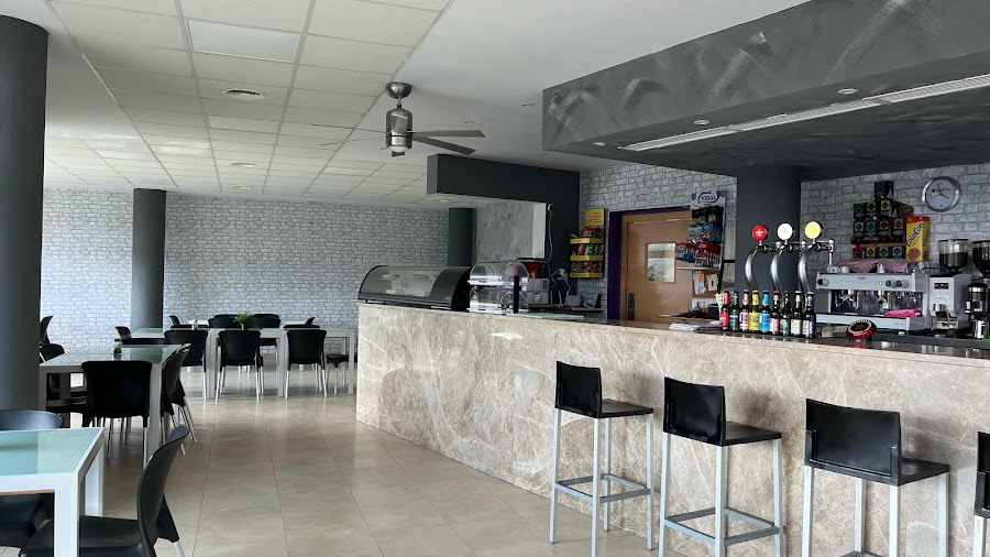 Bar Restaurante Valjunquera