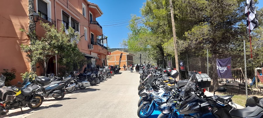 Hostal Almenara
