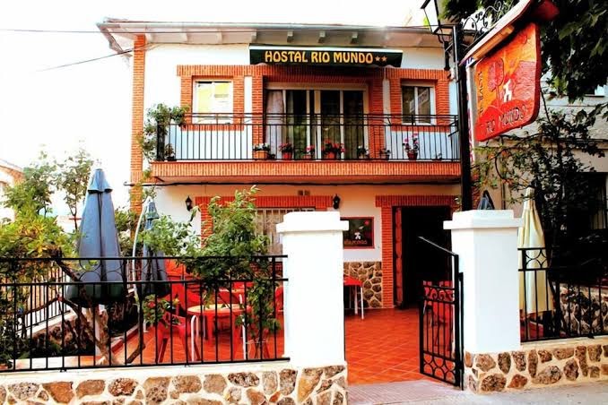 Hostal Rural Río Mundo