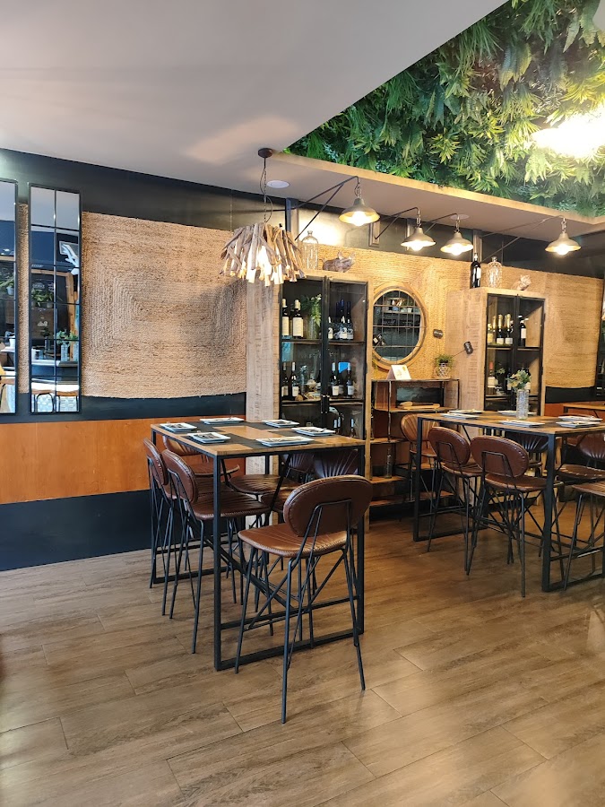 La Cava Gastrobar