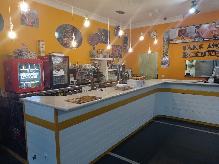 Mr Pollo y Los Mariachis