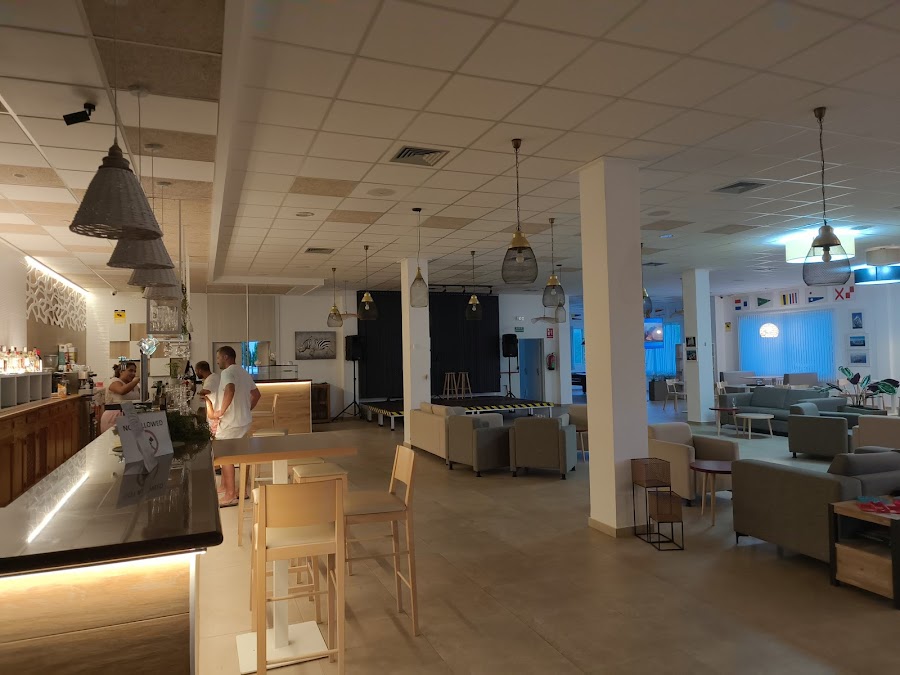 Vela Bar